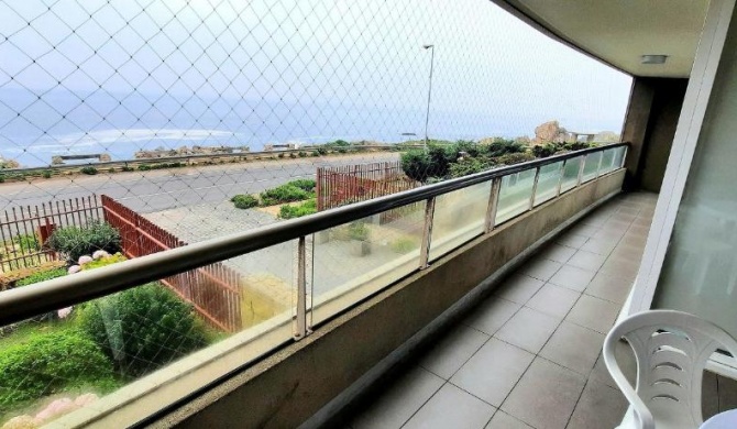 Departamento en Primera Línea con Inmejorable Vista al Mar