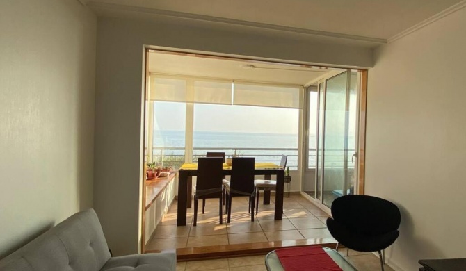 Hermoso departamento con vista al mar y piscina