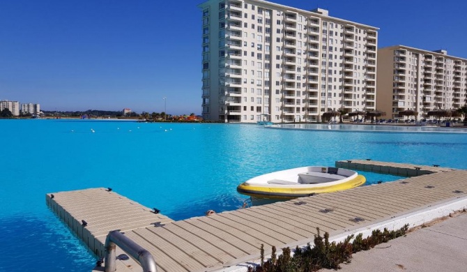 Laguna Bahía Algarrobo