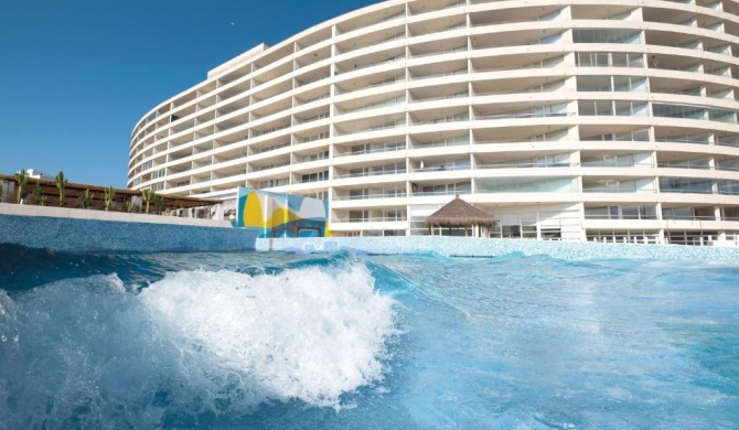 Piscina temperada, orilla playa, Aire Acondicionado