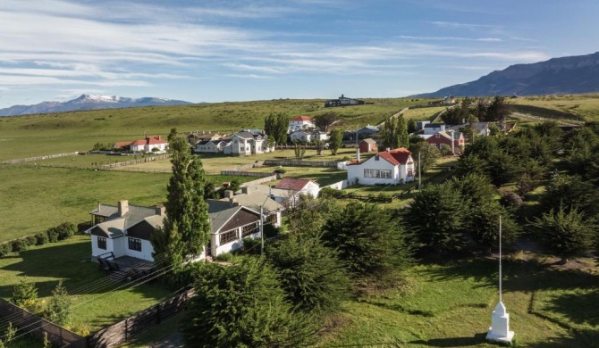 Puerto Bories House, Country Houses in Patagonia