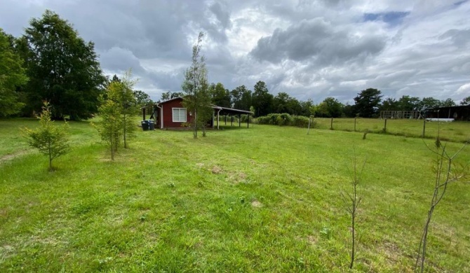 Cabaña Campestre con WIFI, desconexión total a 7 min de Villarrica