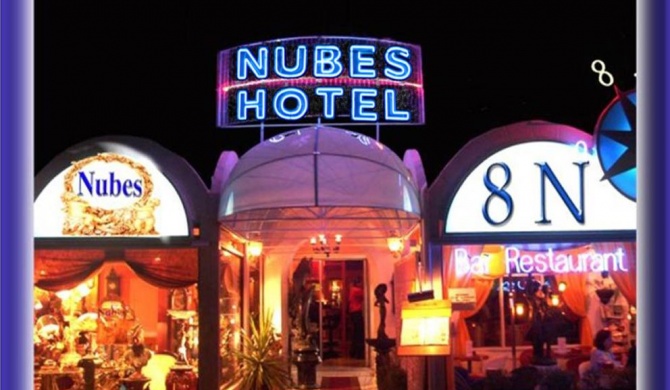 Nubes Hotel